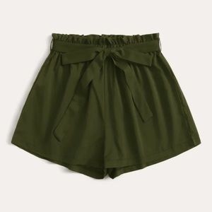 SHEIN belted paper bag waste shorts